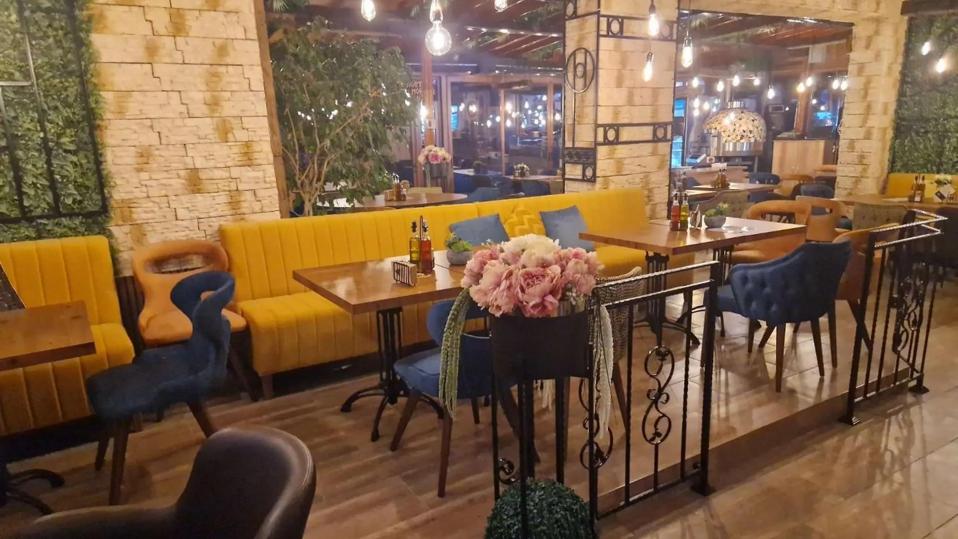 Family Hotel Kedara Burgas