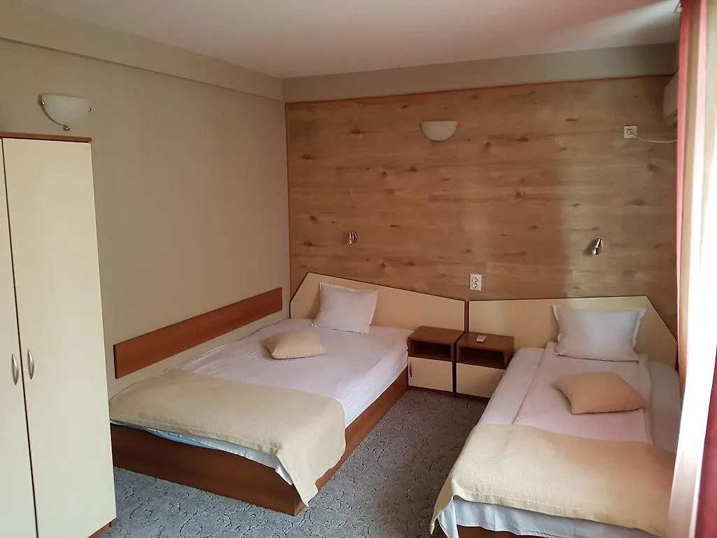 Family Hotel Kedara Burgas